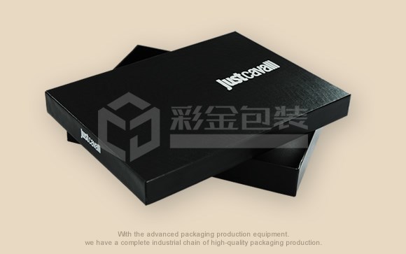 卡沃利品牌包裝